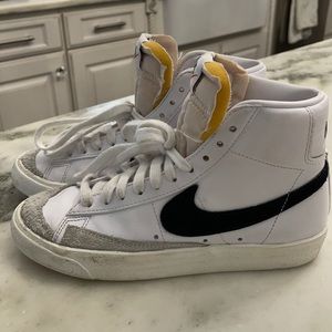 Women’s size 6 Nike Blazers white with black swoosh
